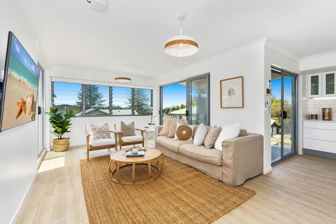 Dreamtime Villas Kingscliff Lane - Dentist Find 1