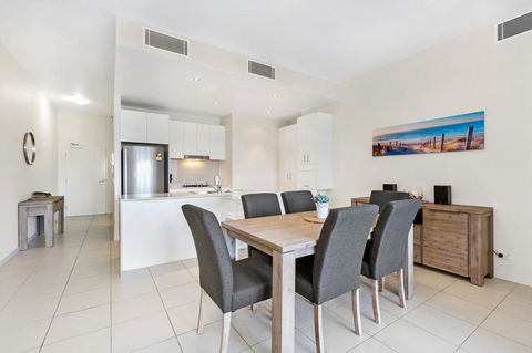 Drift Apartments - Tweed Coast Holidays - Dentist Find 2