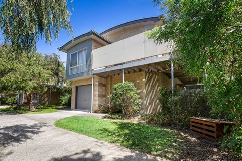 DRIFTWOOD VILLA - Free Wifi, Walk To Beach - Dentist Find 0