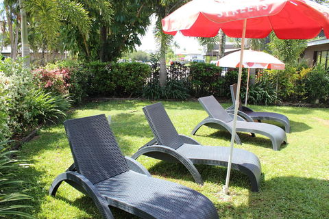 Dunk Island View Caravan Park - Dentist Find 1