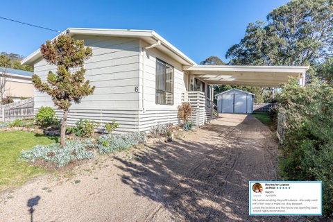 Eagle Bay Cottage - Dentist Search 0