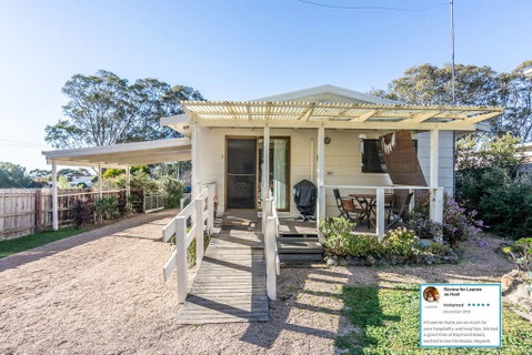 Eagle Bay Cottage - Dentist Search 3