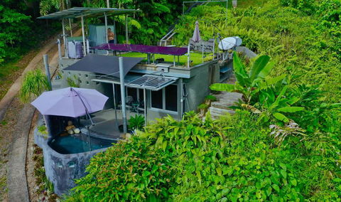 Earthship Daintree - Dentist Find 3