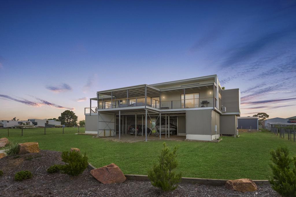 Elevation - Waterviews in Newlands Arm