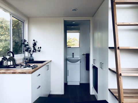 Elizabeth Tiny House - Dentists Australia 2
