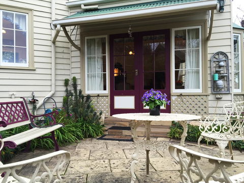 Ellie's Place On City Park - Dentist Search 2