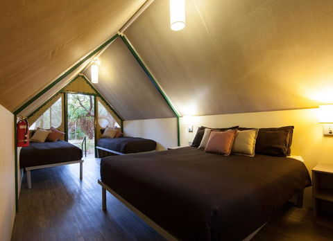 Emma Gorge Resort At El Questro - Dentist Find 1