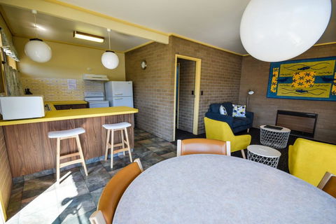 Emmanuel Holiday Apartment - Dentist Find 1
