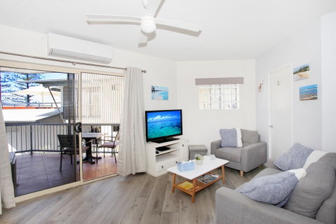 FABULOUS BEACHFRONT POSITION - Dentist Search 2