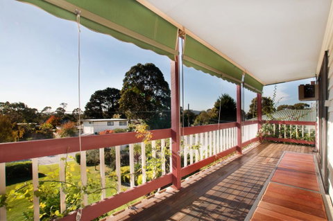 FAMILY GETAWAY - DROMANA - Dentist Find 0