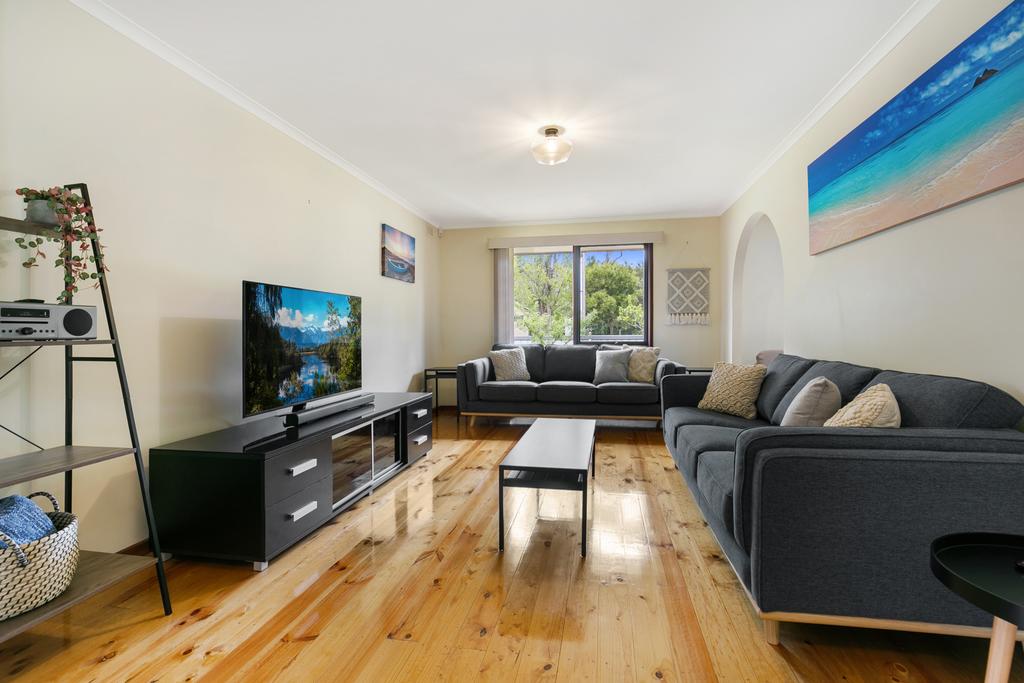 Family Getaway - Walk to Bay Beach