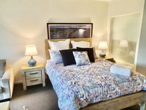 FAMILY ISLAND GETAWAY - BEACHFRONT APARTMENT - Dentist Find 1