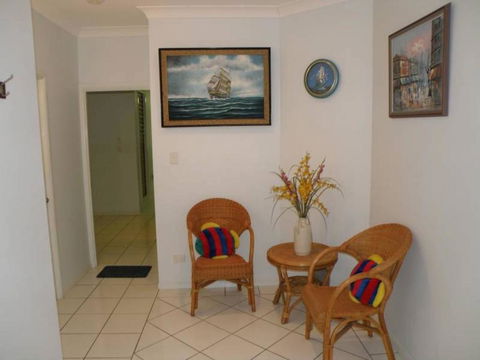 Fig Tree Down - Dentist Find 2