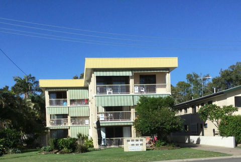 First Floor Unit With Waterviews From Your Balcony! - Dentist Search 0
