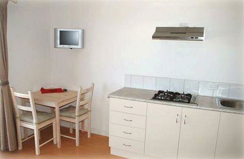 Flour Cask Bay Retreat - Dentist Search 3