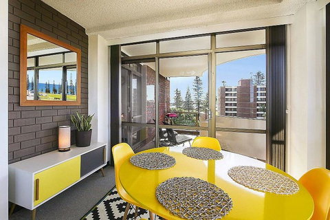 Fountain Court 21 18 Lord Street - Dentist Search 2