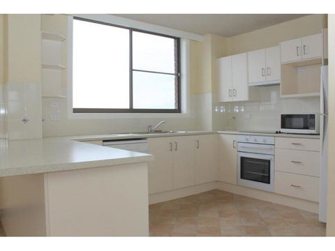 Fountain Court 25 18 Lord Street - Dentist Find 1