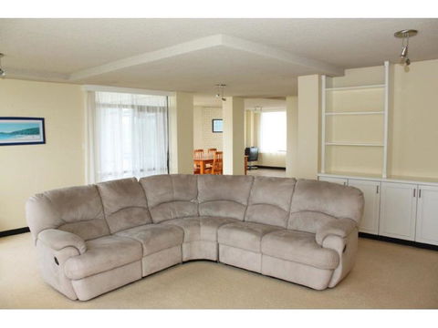 Fountain Court 25 18 Lord Street - Dentist Find 2