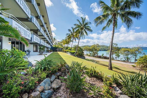 Frangipani 103 - Hamilton Island - Dentist Search 3