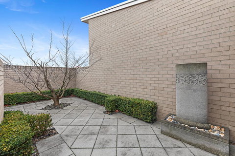 Frewville 7A Apartment - Dentist Search 1