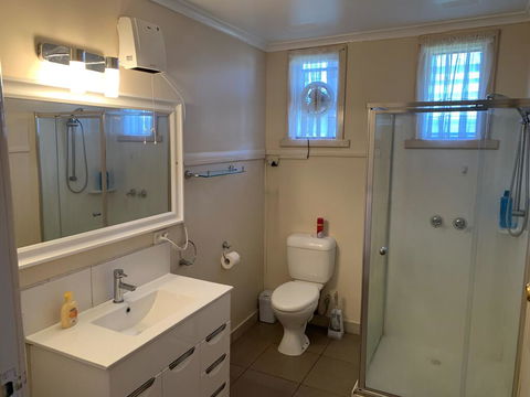 Gazebo Motor Inn - Dentist Find 3