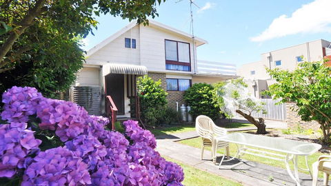 GETAWAY ON GARDEN - FREE WIFI - PET FRIENDLY (OUTSIDE ONLY) - Dentist Find 3