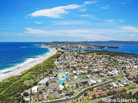 Gone To The Beach - 40 Coogee Ave, The Entrance No - Dentist Search 0