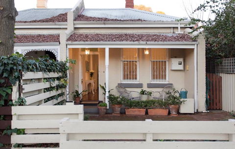 Gorgeous Subiaco Cottage - Dentist Find 0