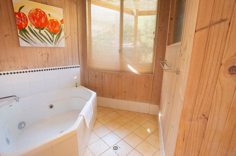 Grampians Chalets - Dentist Find 3
