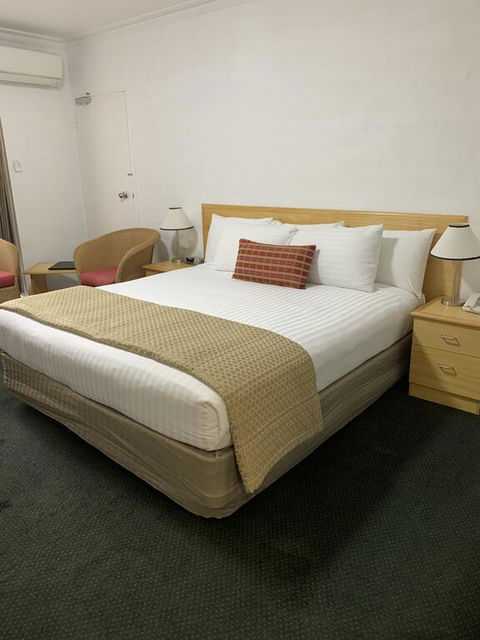Grand Country Lodge - Dentists Australia 2