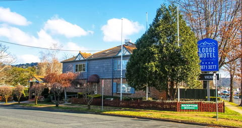 Grand Country Lodge - Dentists Australia 0