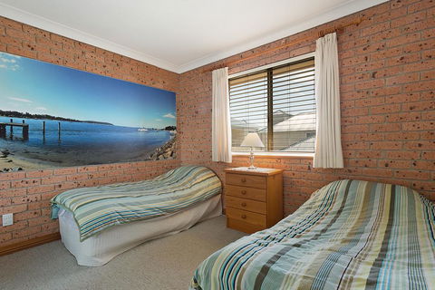 Grand Pacific I Unit 3 - Dentist Find 0