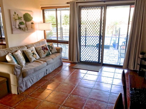 Great For Families.Pool & Kitchen - Dentist Search 2