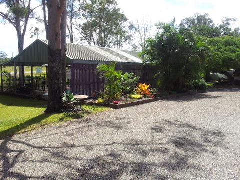 Greenacres Motel / Van Park - Dentist Find 2