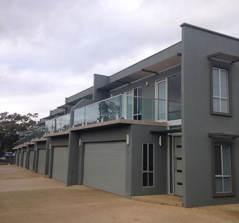 Griffith Prestige Apartments - Dentist Search 3
