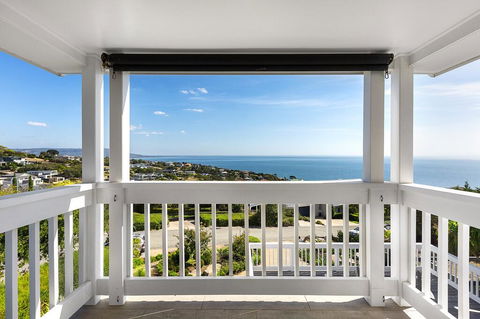 Hampton's Retreat Family Friendly, Water Views, Close To Beach With Heated Pool - Dentists Australia 2
