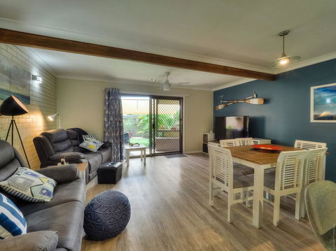 Harbour Court On The Bay - Dentists Australia 0