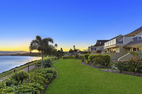 Harrington River Lodge - Dentists Australia 2