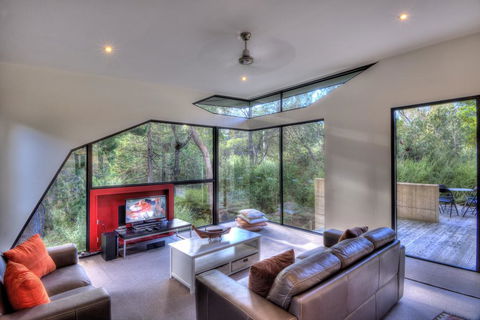 Hazards Rim - Dentist Find 1