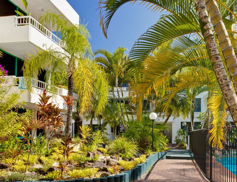 Headland Gardens Holiday Apartments - Dentists Australia 1