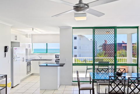 Headland Gardens Holiday Apartments - Dentists Australia 2