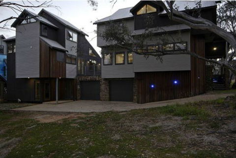 Heavenly - Dentists Australia 0
