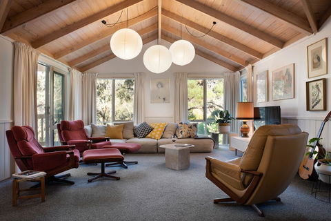 Hepburn Pool House - Dentists Australia 2