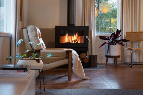 Hepburn Pool House - Dentists Australia 3