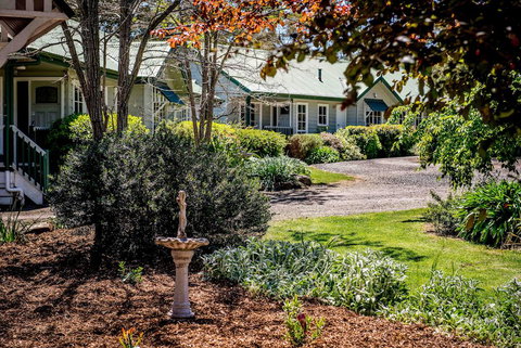 Hepburn Villas - Dentist Find 0