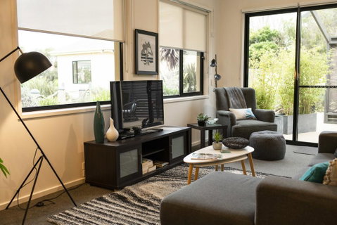 Hilltop Apartments Phillip Island - Dentist Find 1