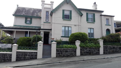 Hillview House Launceston - Dentist Search 3