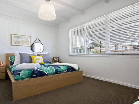 Hola De Mar - Hello From The Sea - Dentist Search 3