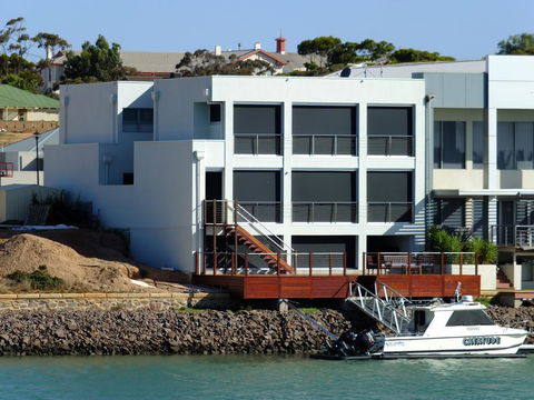 Holiday Vista Wallaroo - Dentists Australia 1