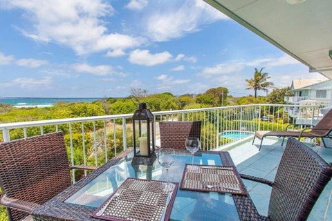 Home Away From Home With Sweeping Ocean Views - Unit 12, 60 Peregian Esplanade - Dentist Find 0